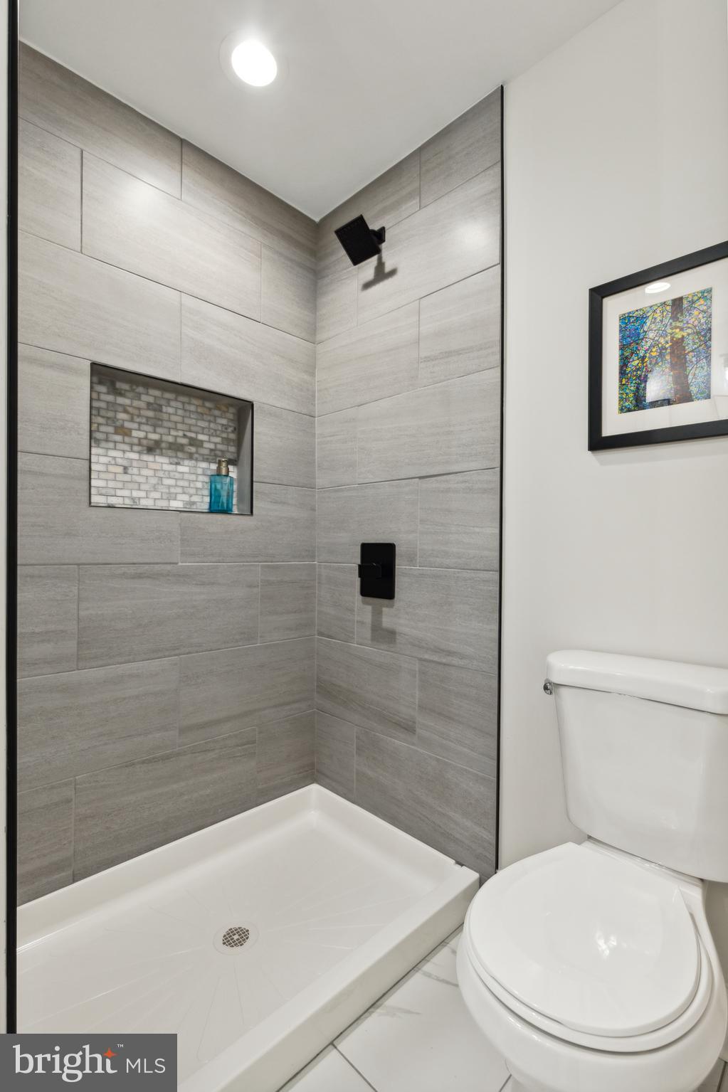 ELKINS PARK - Residential