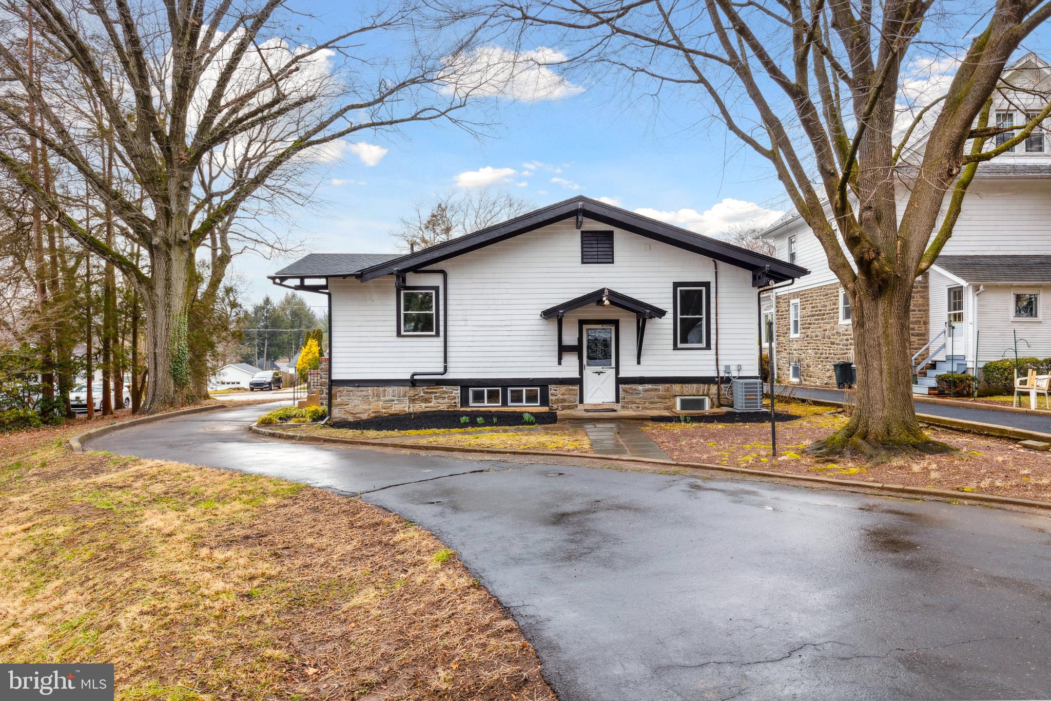 ELKINS PARK - Residential