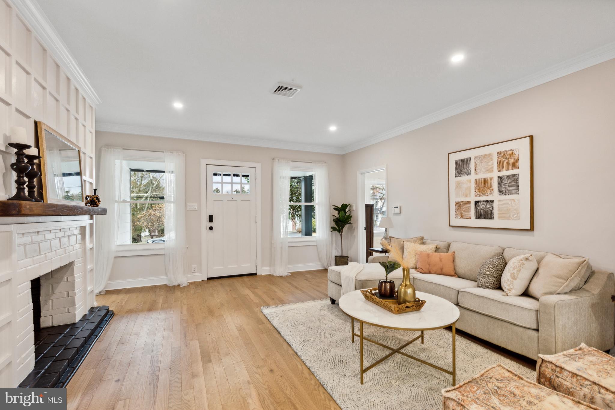 ELKINS PARK - Residential