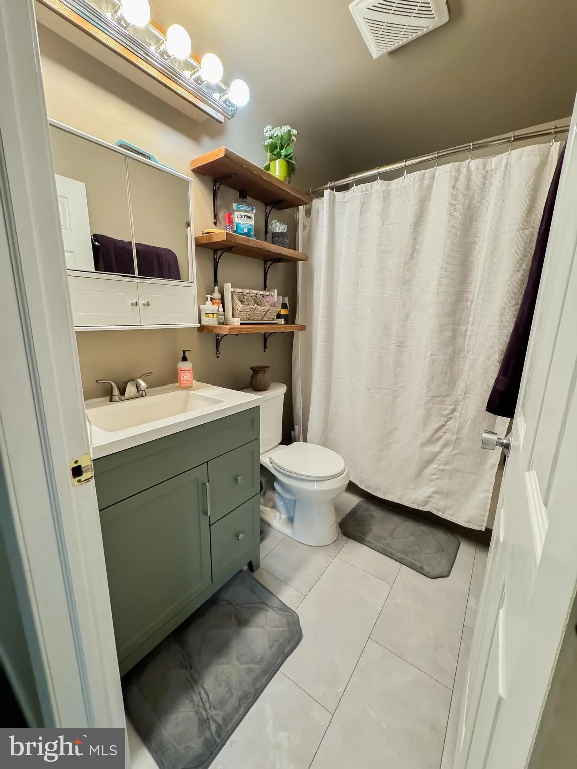 Elkton, Maryland 21921, United States, 4 Bedrooms Bedrooms, ,1 BathroomBathrooms,Residential,Pending,129147