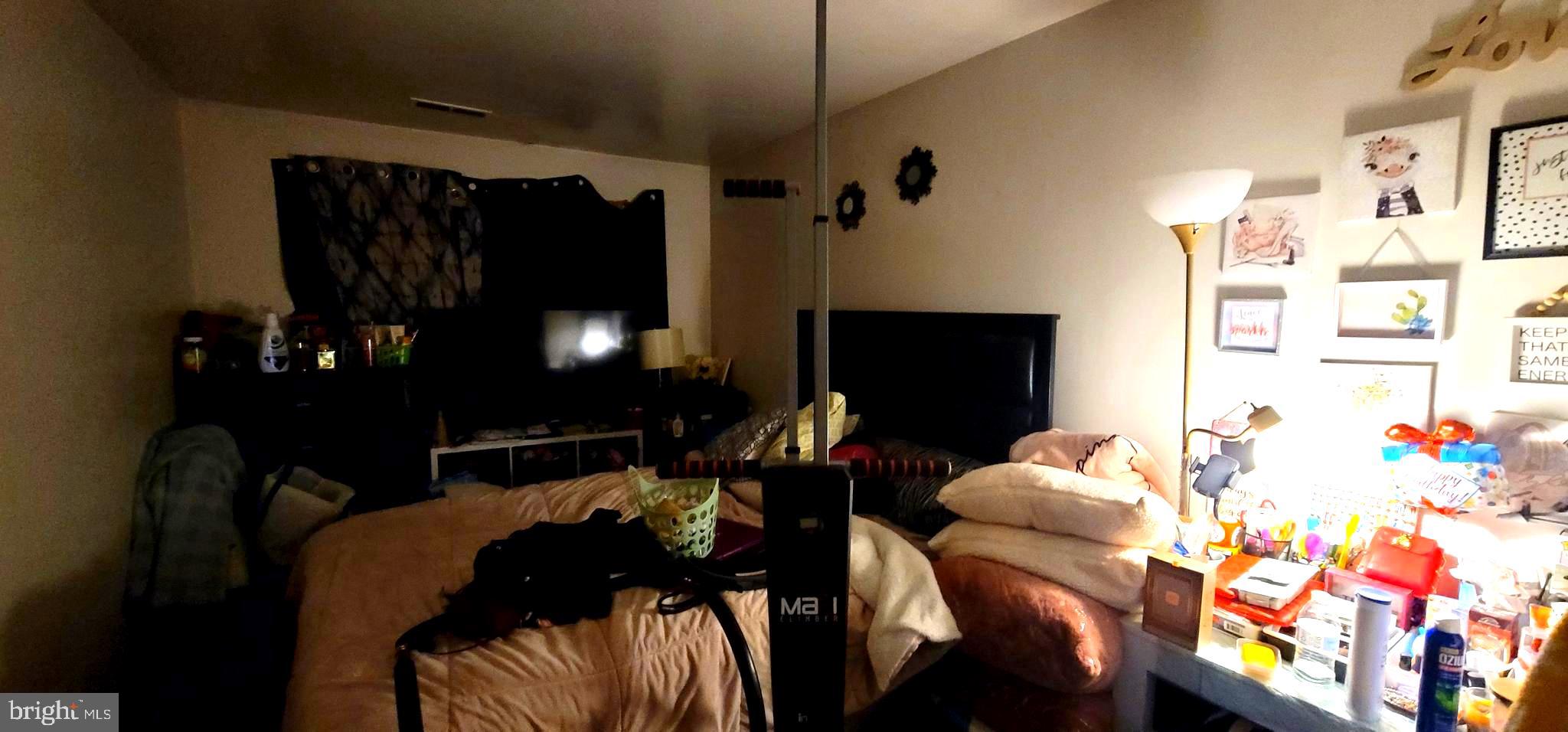 HOLMESBURG - Residential Income