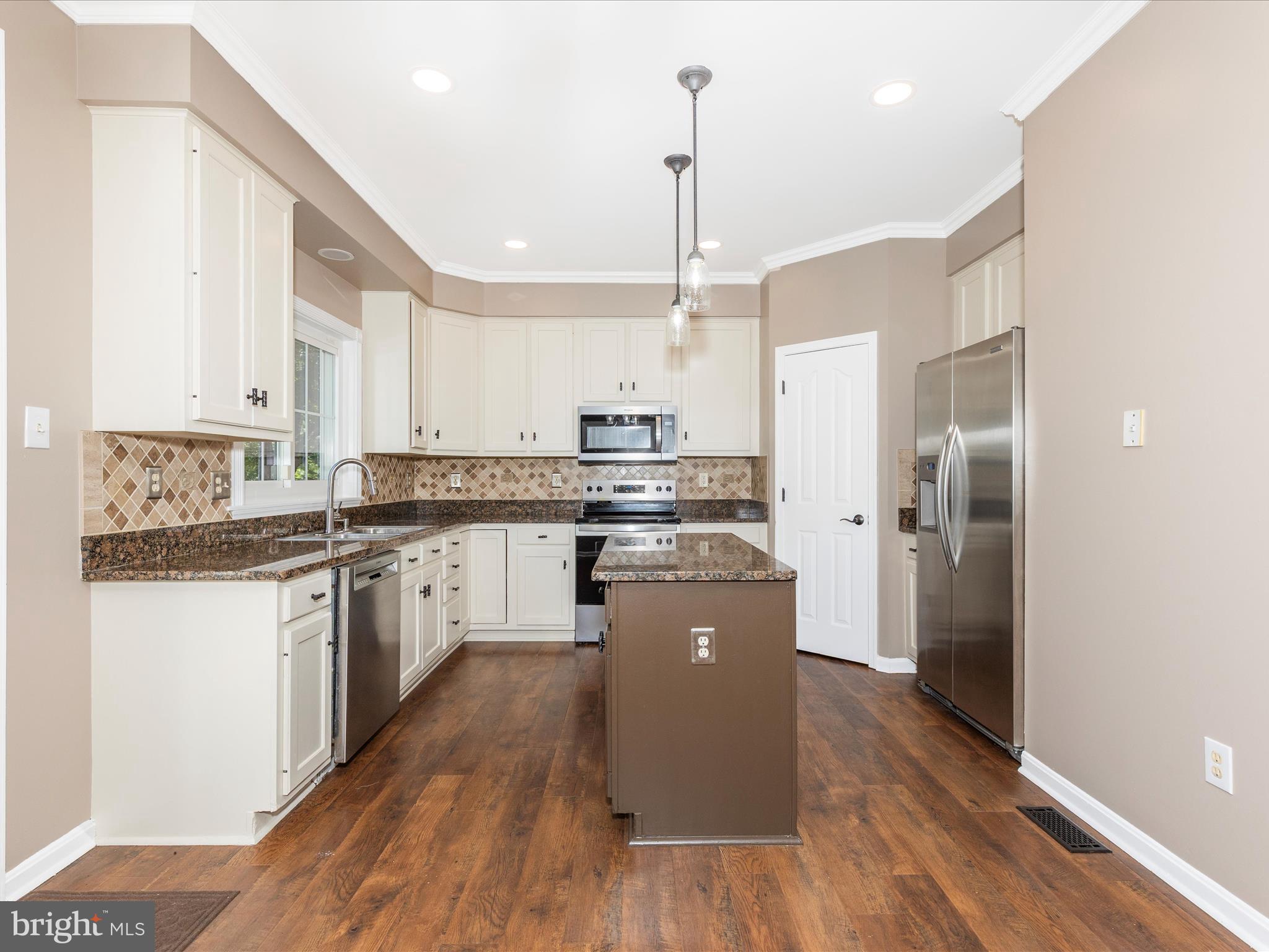 DEARBOUGHT - Residential