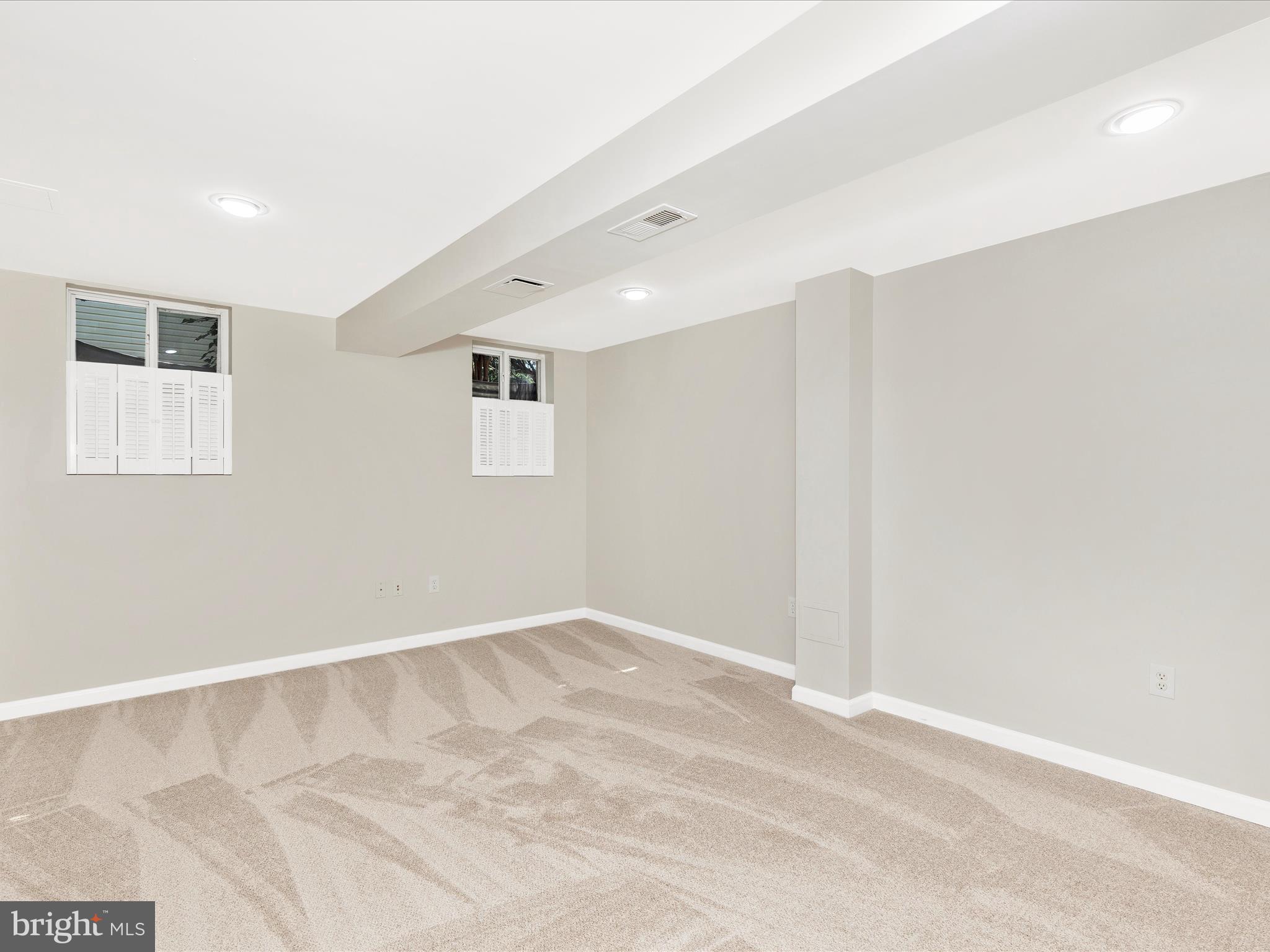 DEARBOUGHT - Residential