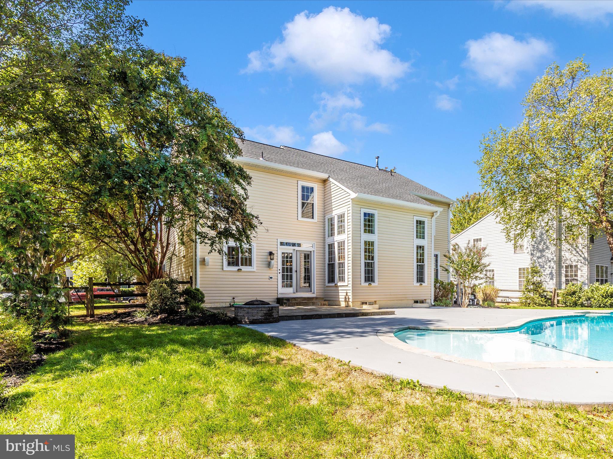 DEARBOUGHT - Residential