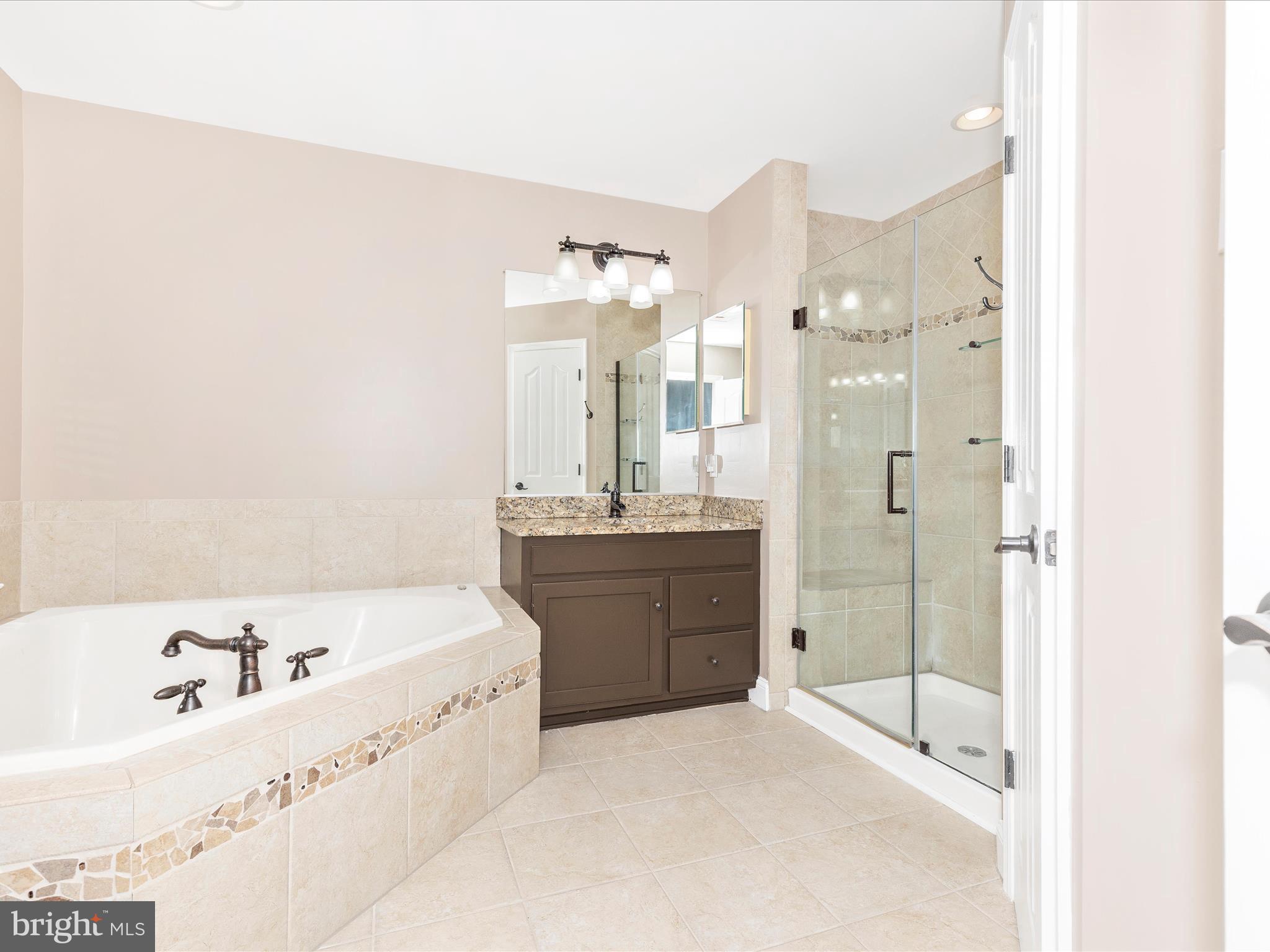 DEARBOUGHT - Residential