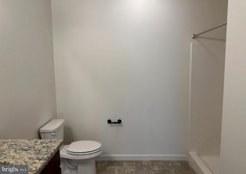 PARADISE - Residential Lease