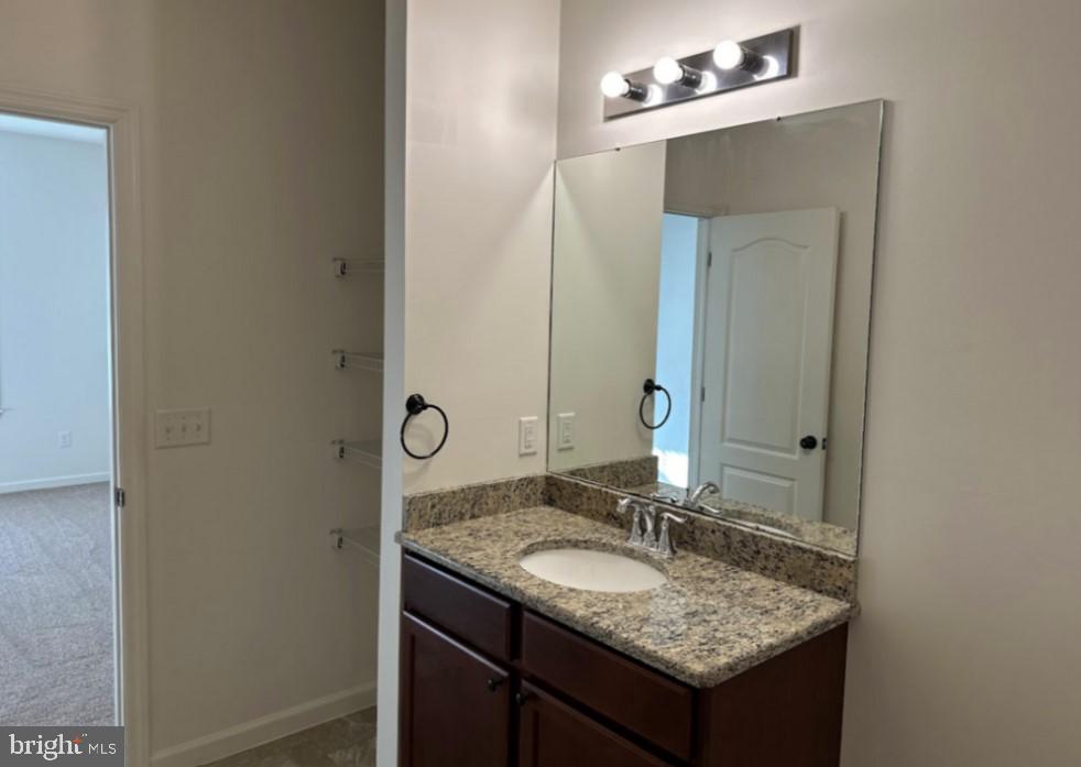 PARADISE - Residential Lease