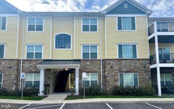 PARADISE - Residential Lease