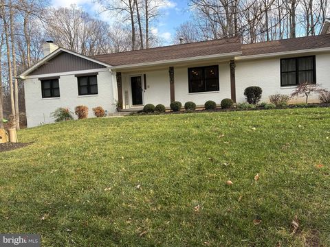 11049 NEWOOD DRIVE MANASSAS VA 20111