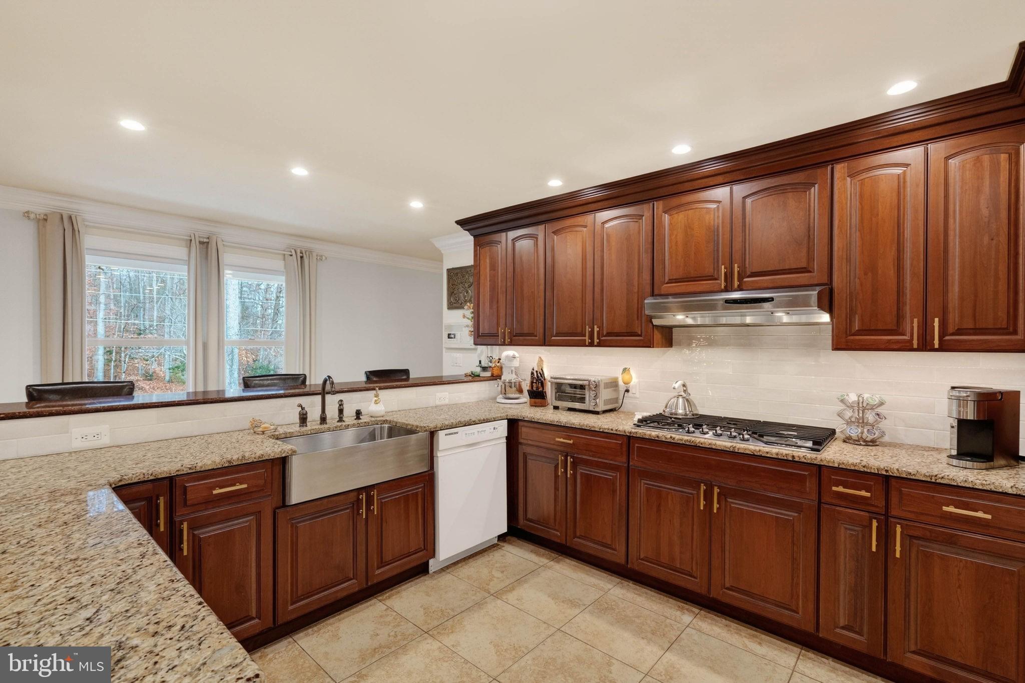 RAINTREE - Residential