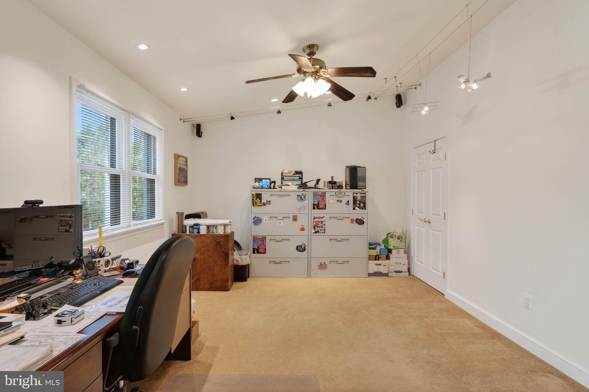 RAINTREE - Residential