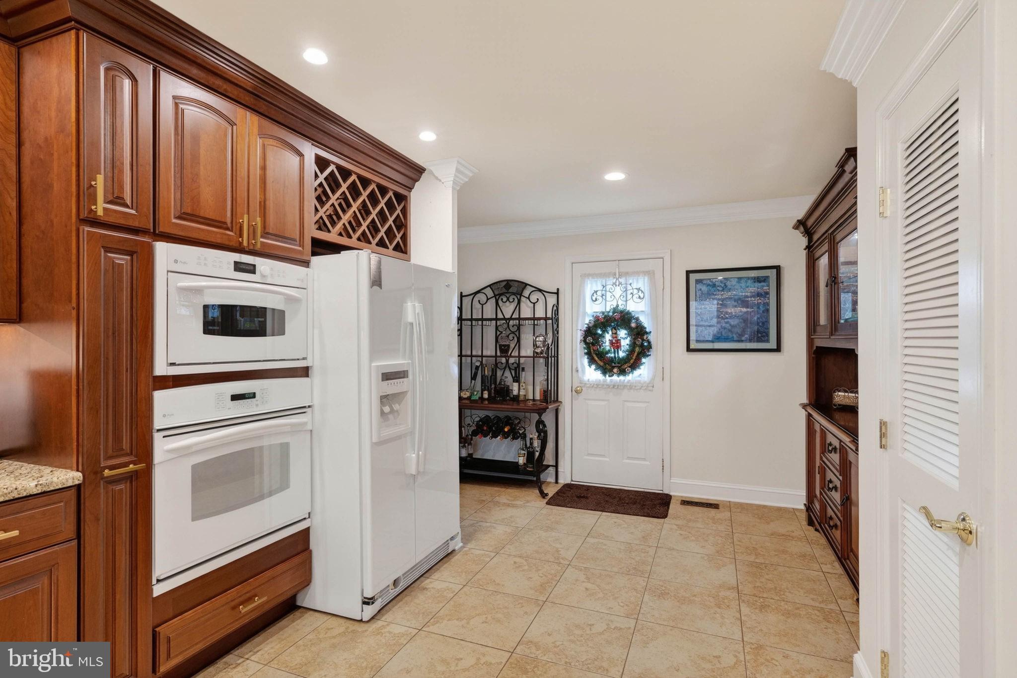 RAINTREE - Residential