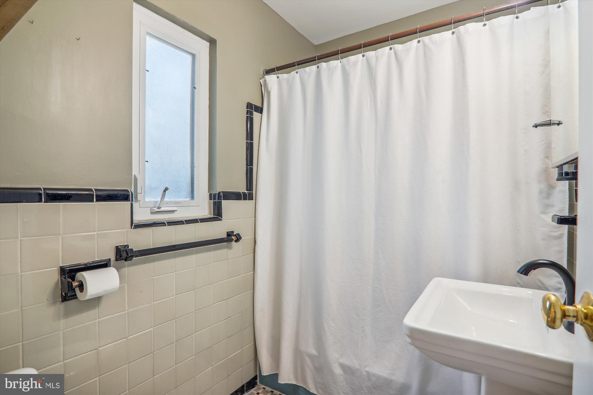 FOREST ESTATES - Residential