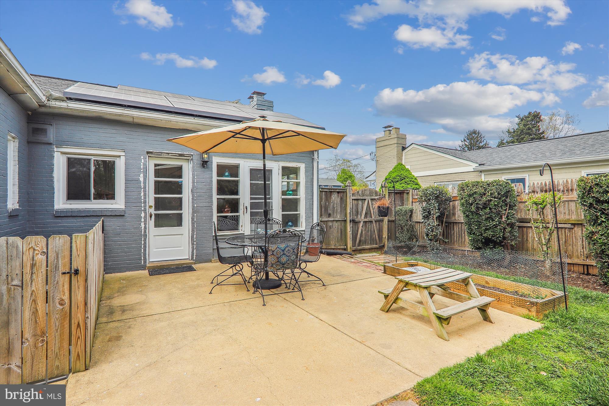 FOREST ESTATES - Residential