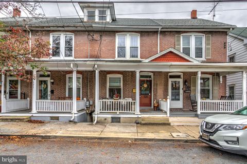 Photo of 125 N Liberty Street, Lititz, PA 17543 (MLS # PALA2060462)
