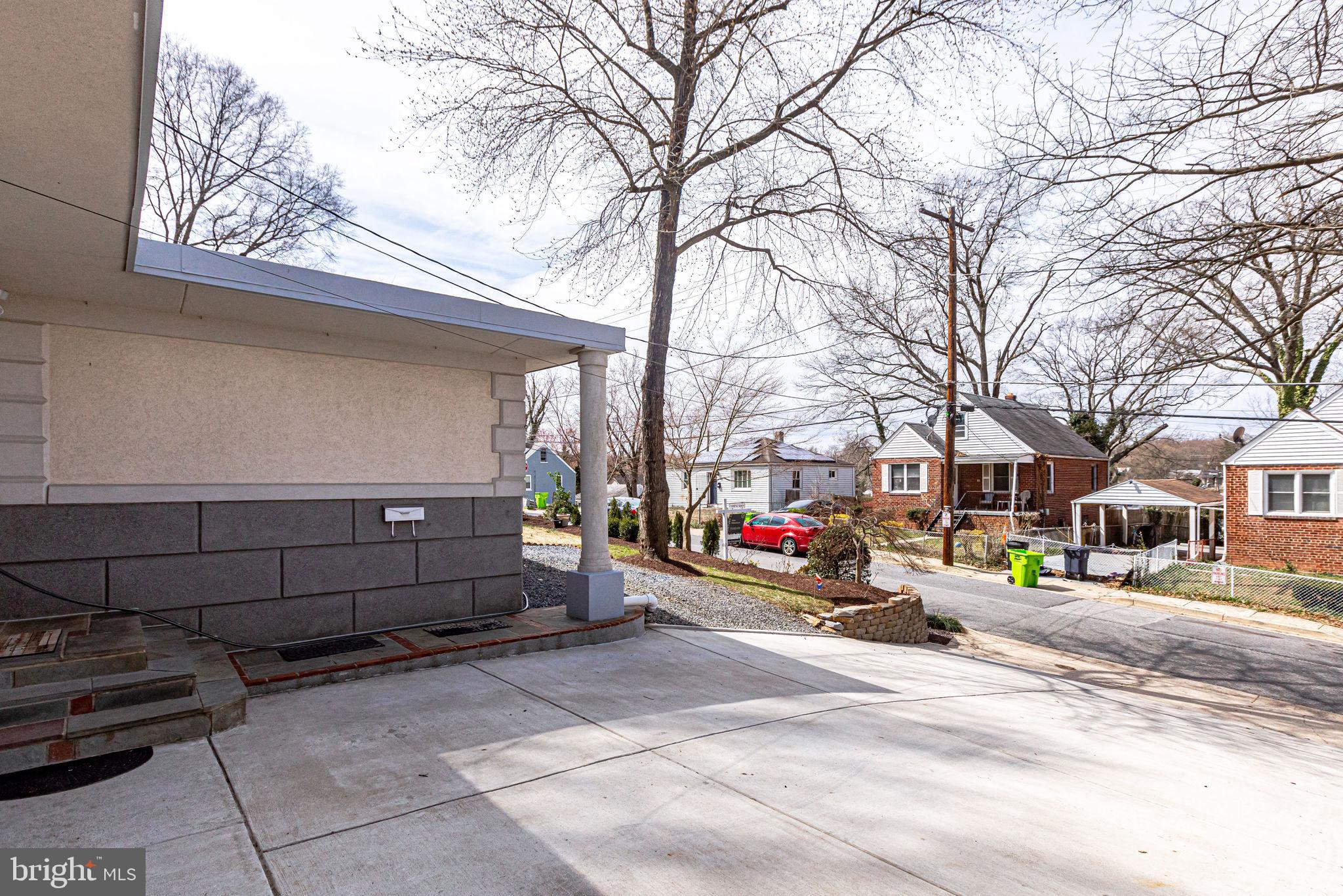 CAPITOL HEIGHTS - Residential