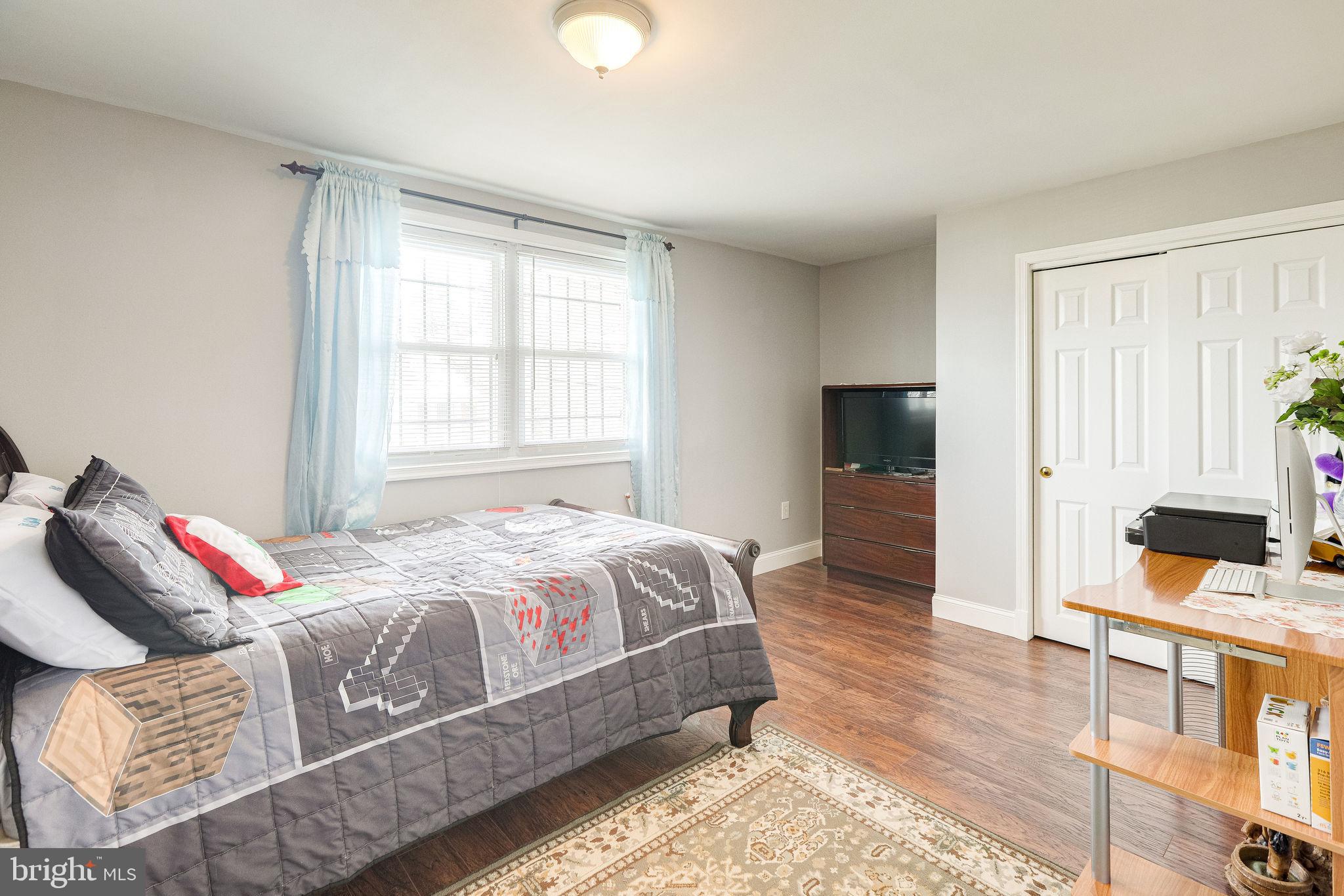 CAPITOL HEIGHTS - Residential