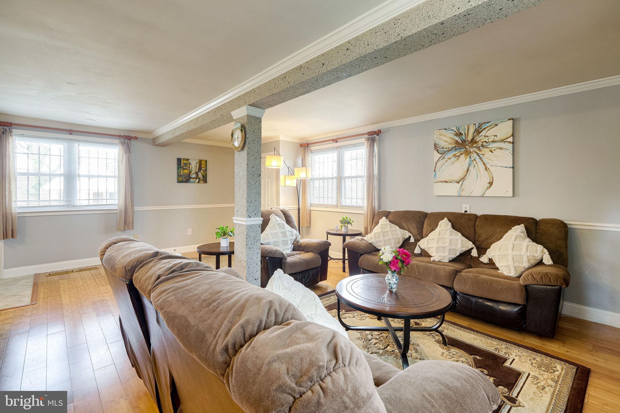 CAPITOL HEIGHTS - Residential