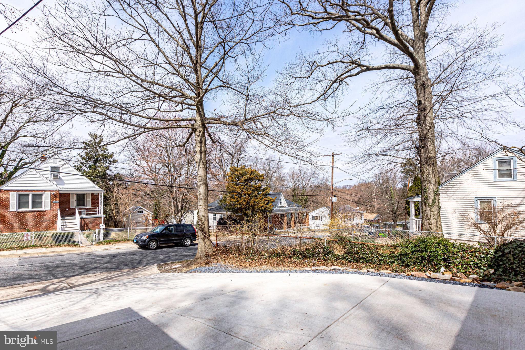 CAPITOL HEIGHTS - Residential