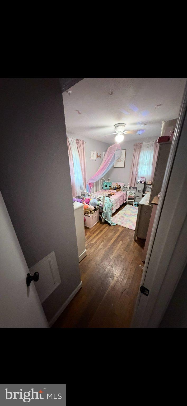 304 KINGS LANE