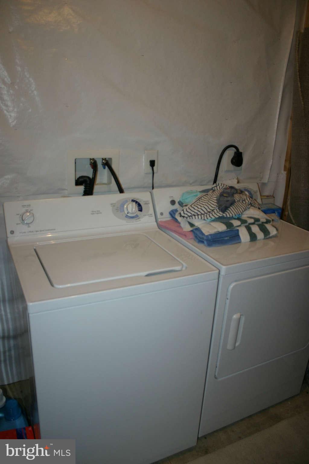 EMERSON - Residential Lease