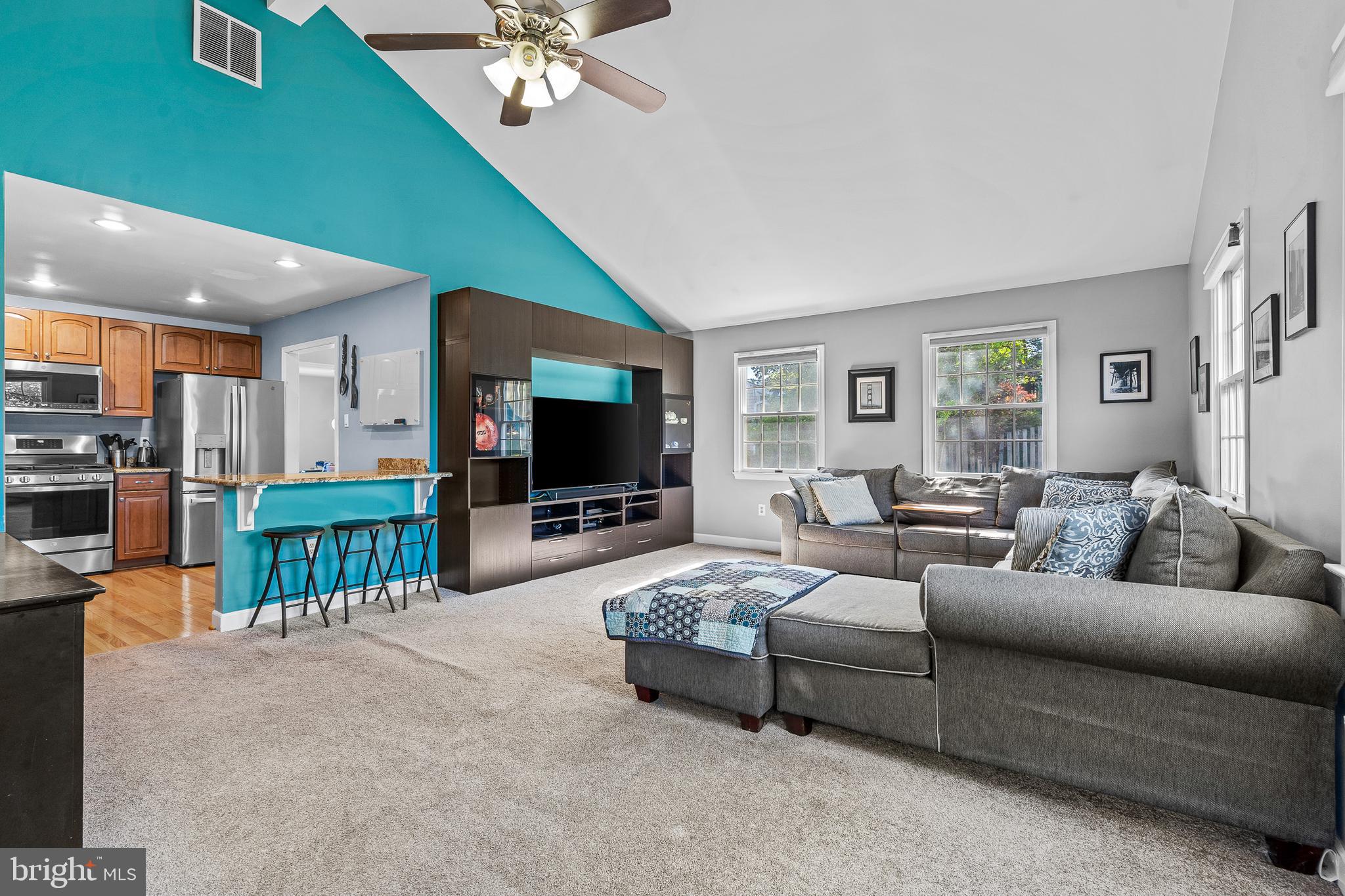 SPRINGDALE - Residential