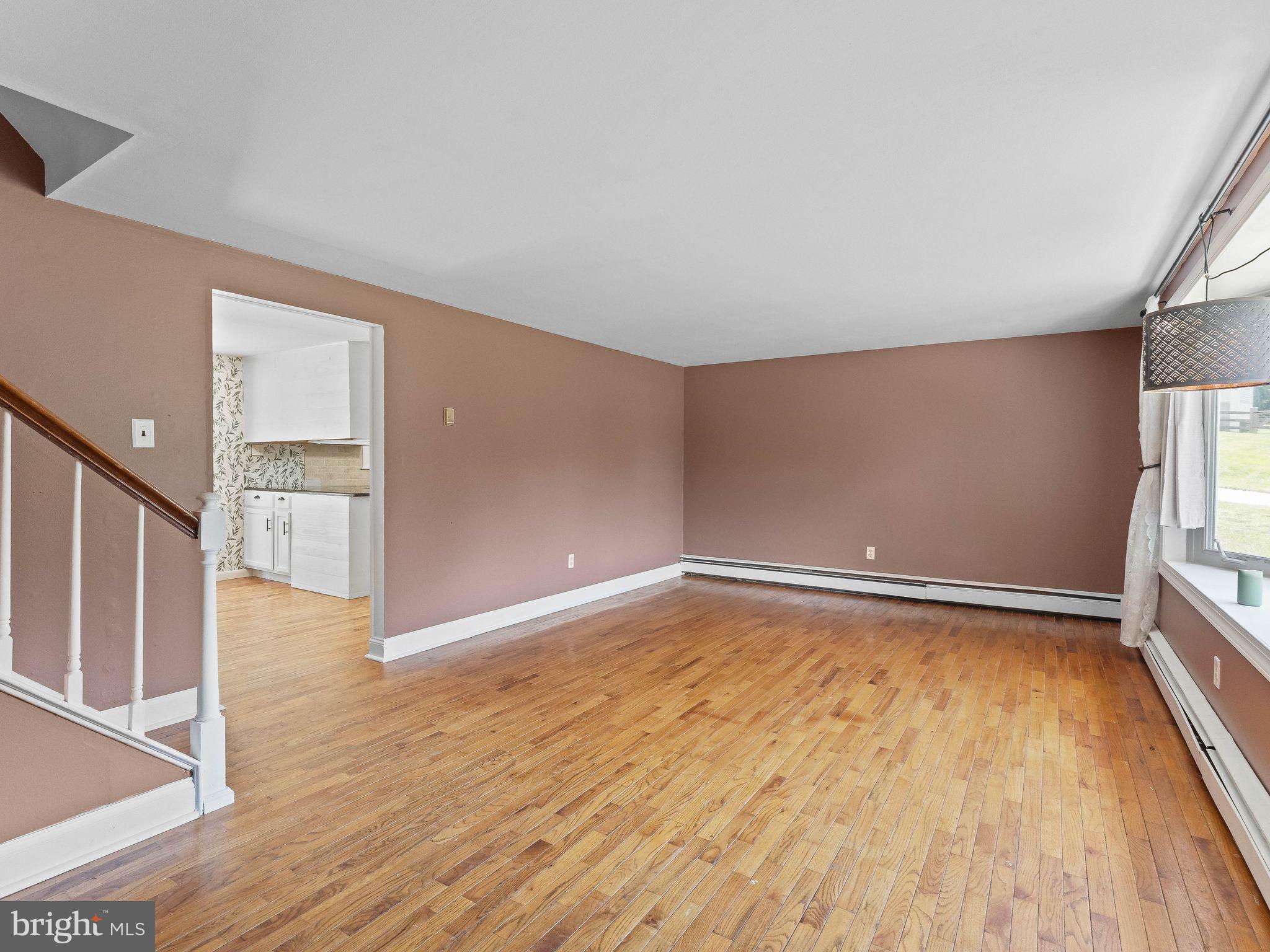 1333 SHERWOOD DRIVE