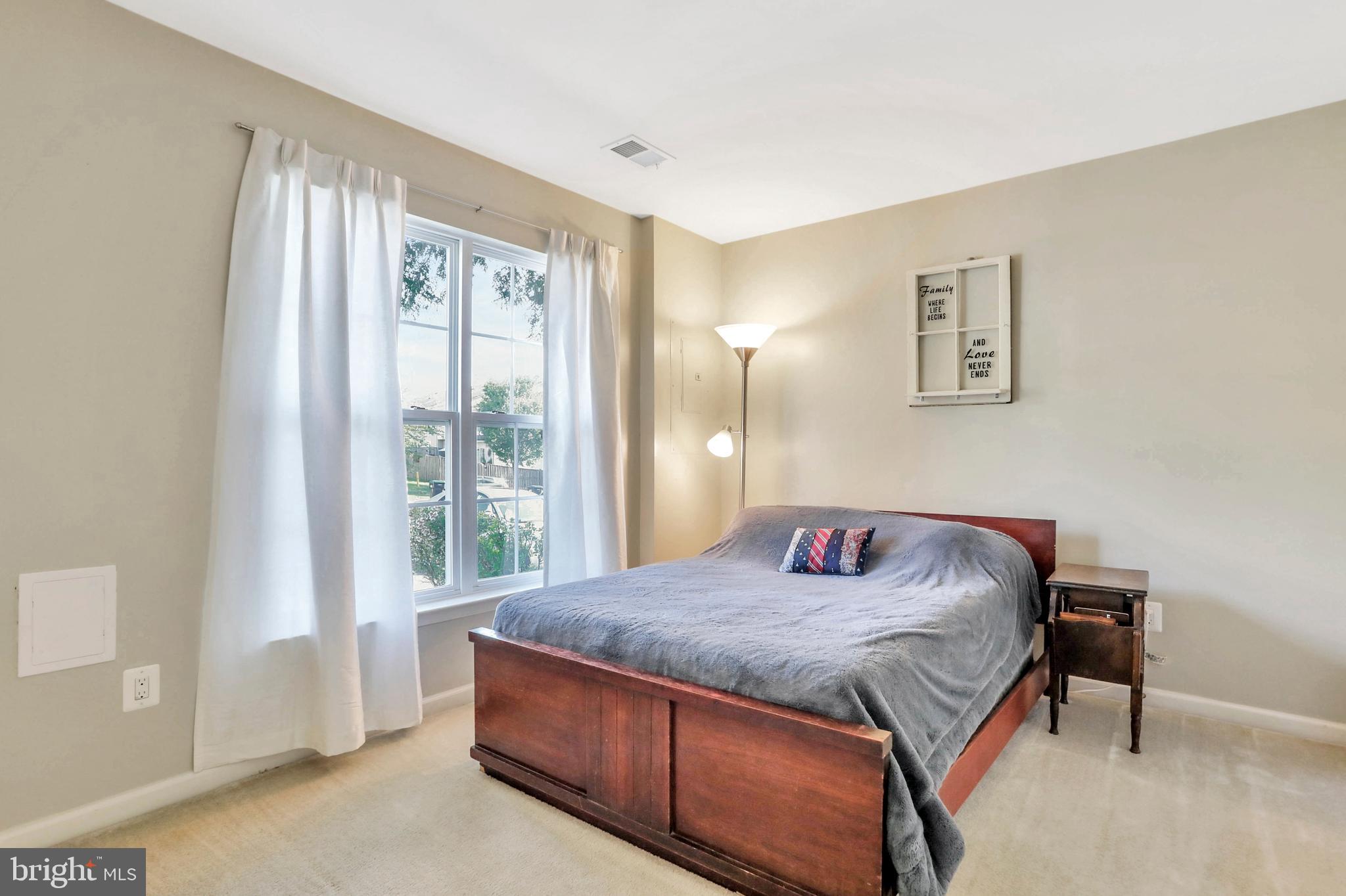 HUPPS RIDGE - Residential