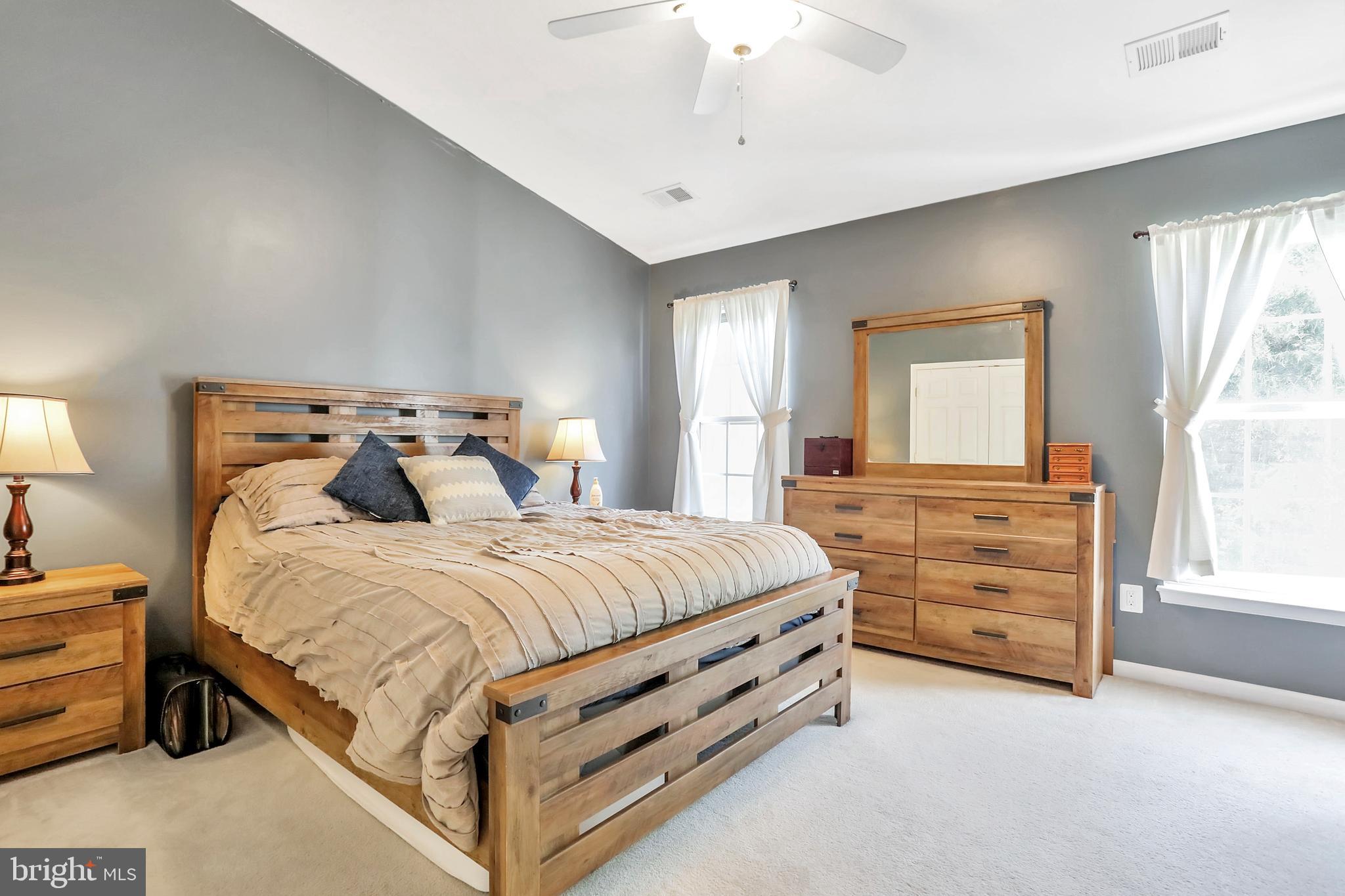 HUPPS RIDGE - Residential