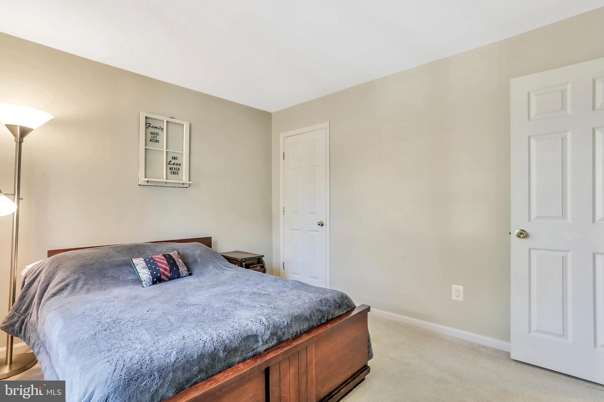 HUPPS RIDGE - Residential