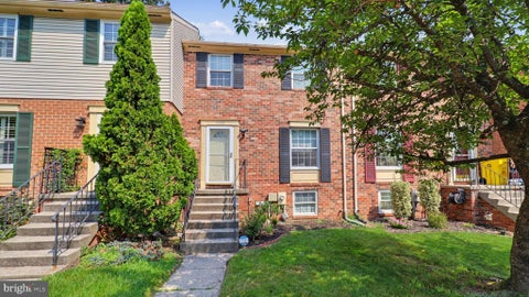 Townhouse For Sale - 1008 Cape Splitt Harbour<br/> Anne Arundel County, PASADENA, MD 21122