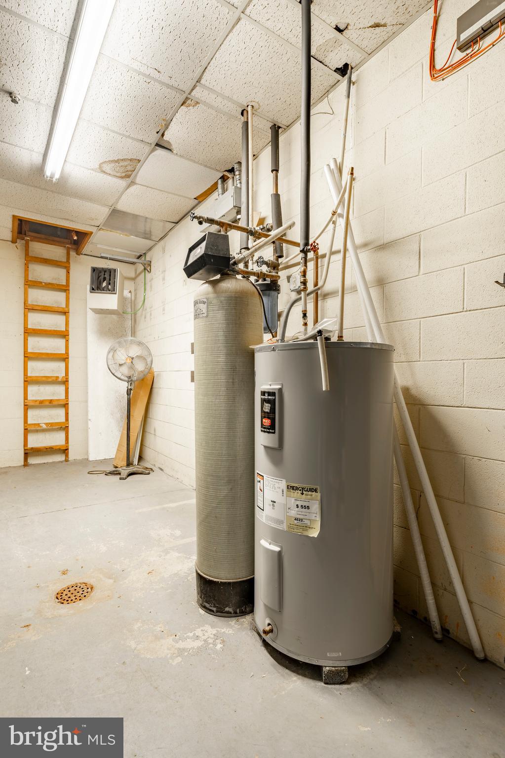 SOUTH LEBANON TOWNSHIP - Commercial Sale