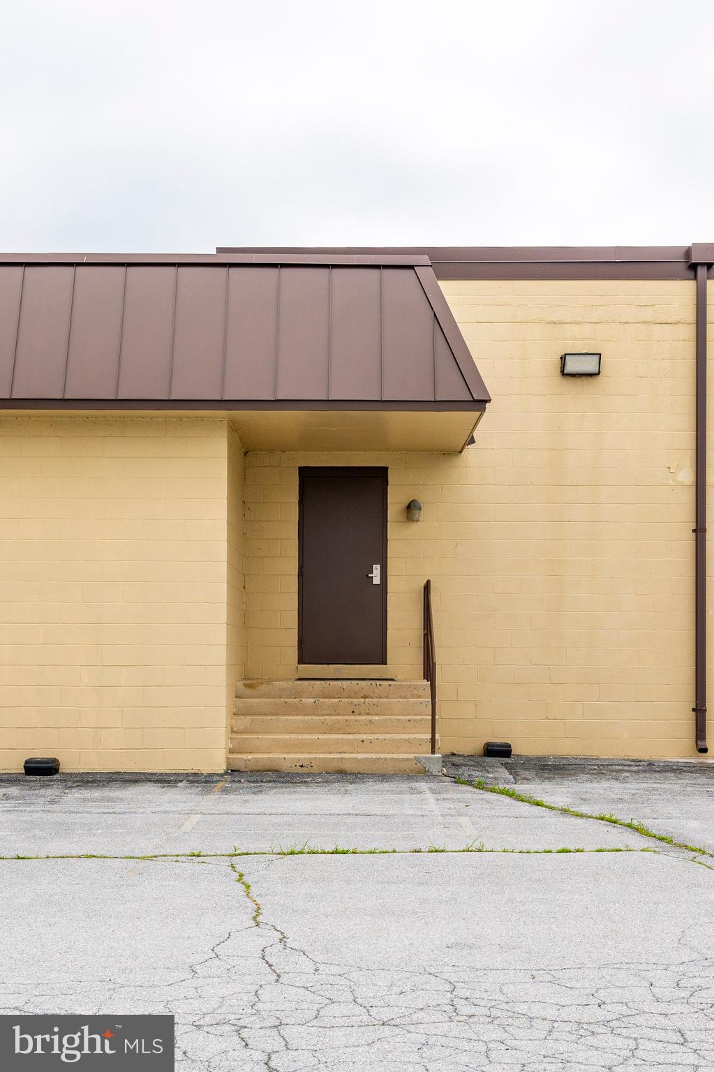 SOUTH LEBANON TOWNSHIP - Commercial Sale