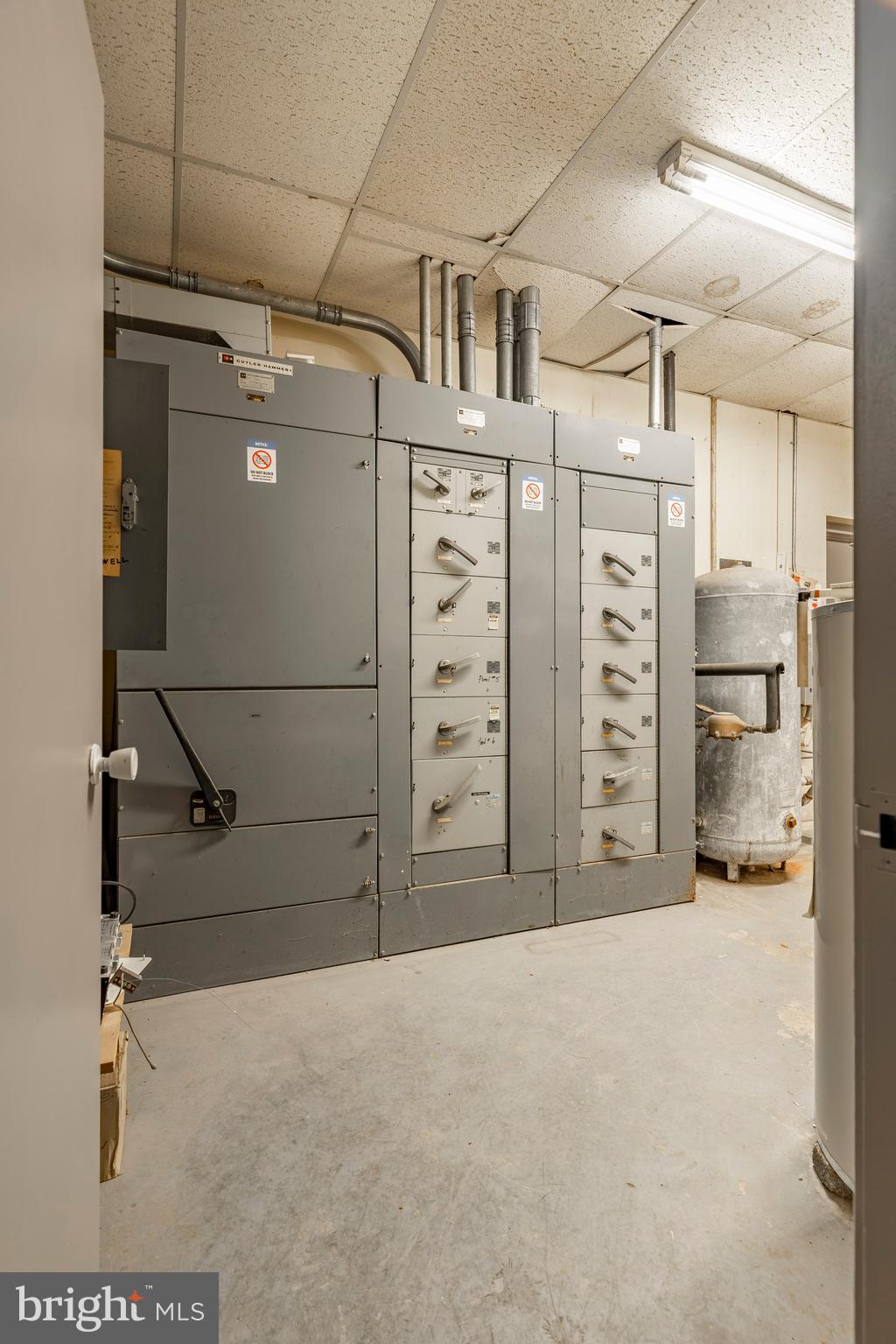 SOUTH LEBANON TOWNSHIP - Commercial Sale