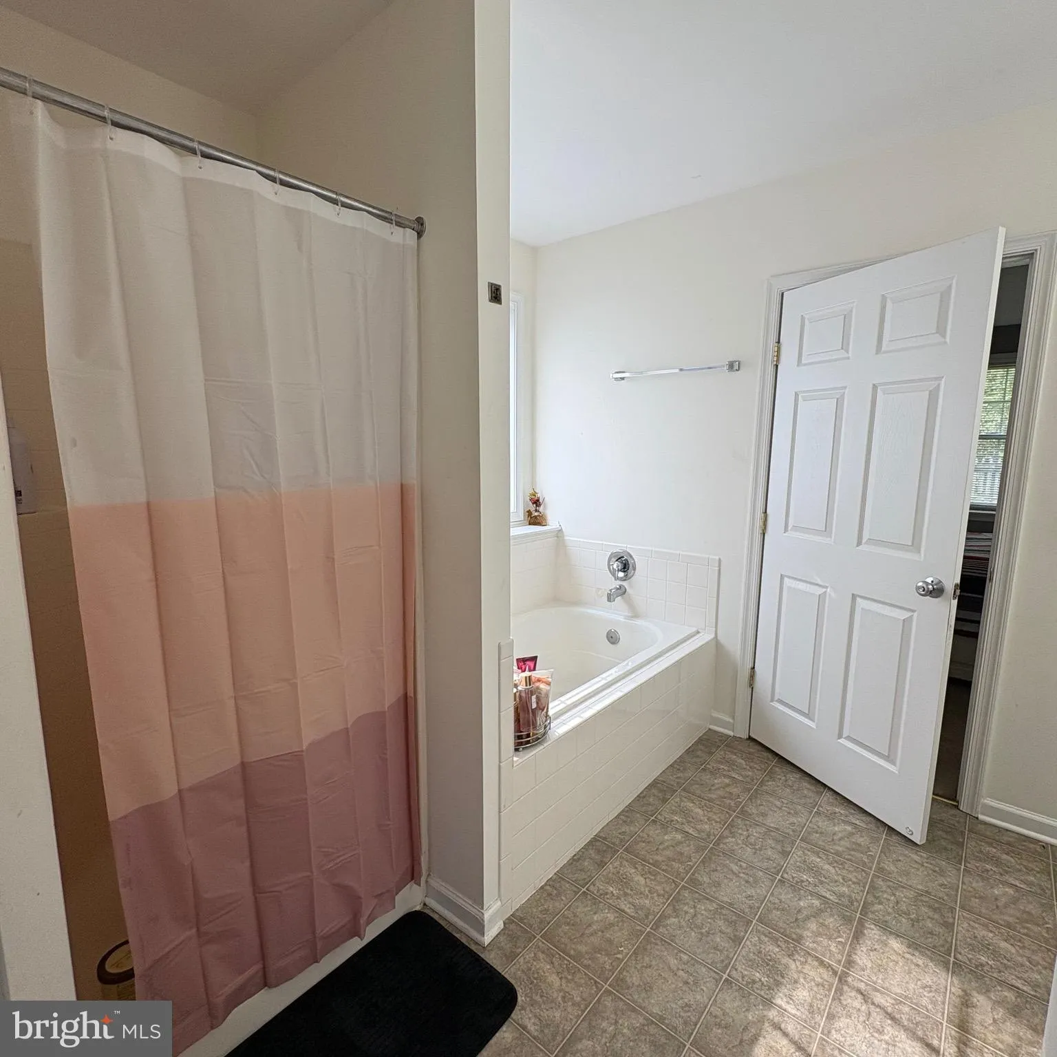 Ruther Glen, Virginia 22546, United States, 4 Bedrooms Bedrooms, ,2 BathroomsBathrooms,Residential,Pending,117297