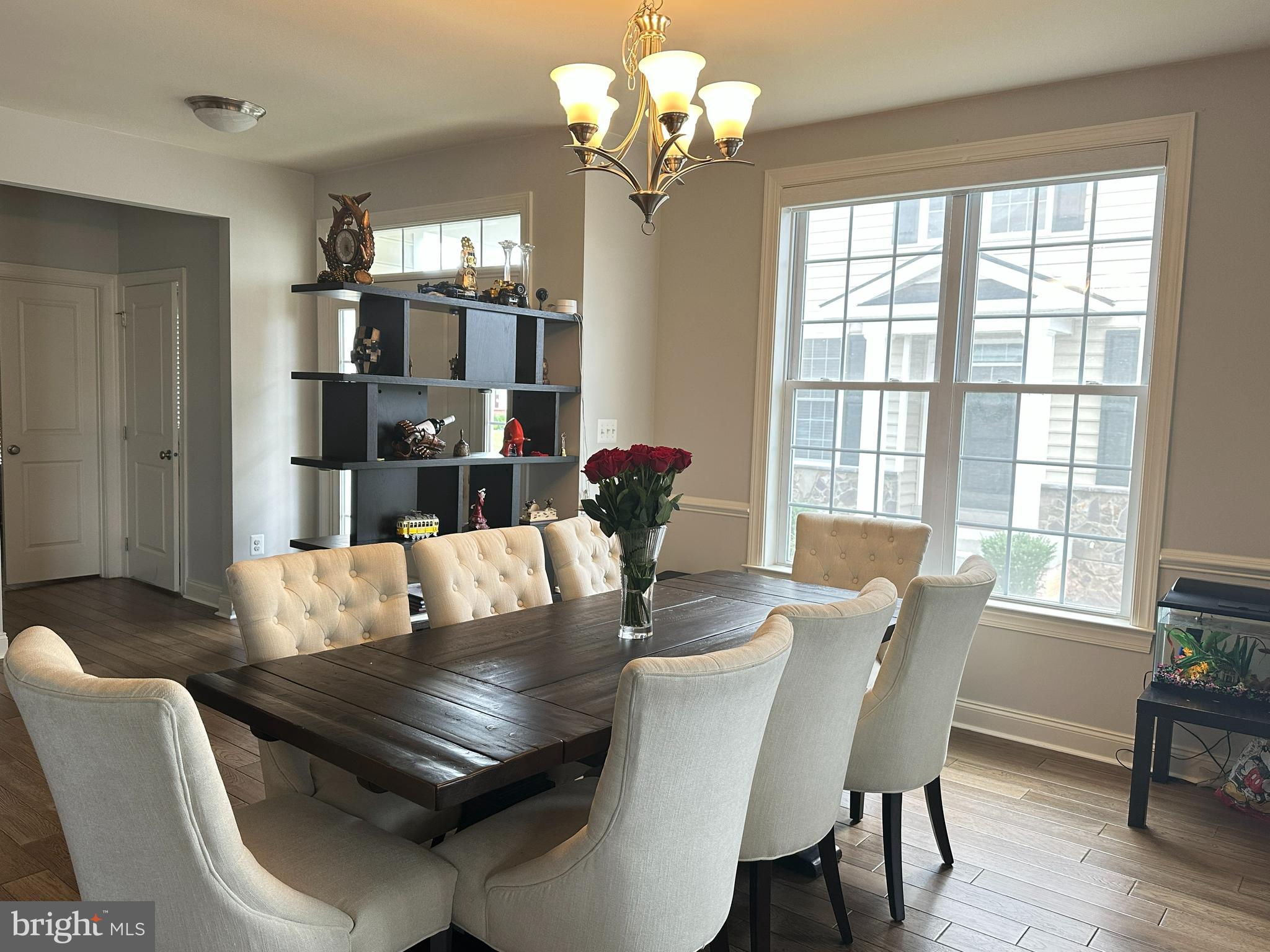 LOUDOUN VALLEY ESTATES 2 - Residential Lease