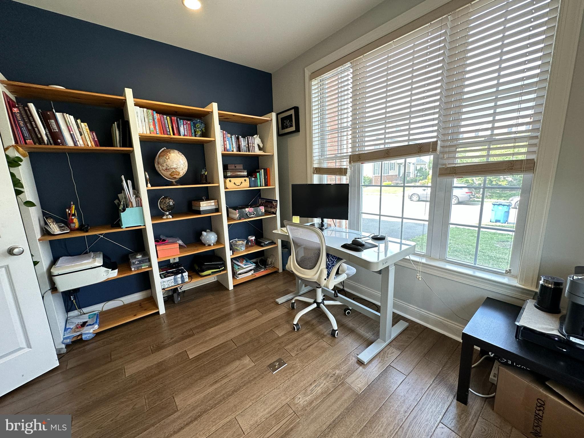 LOUDOUN VALLEY ESTATES 2 - Residential Lease