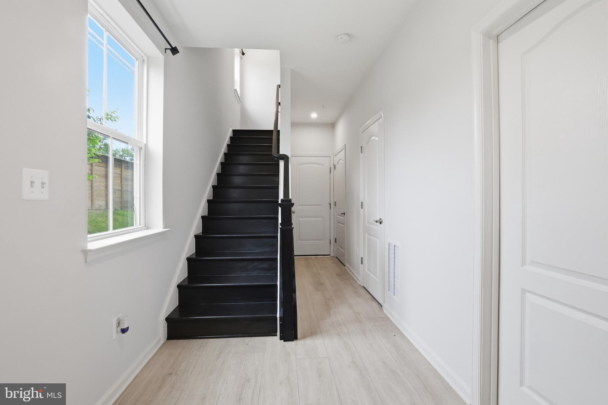 LONG GATE - Residential