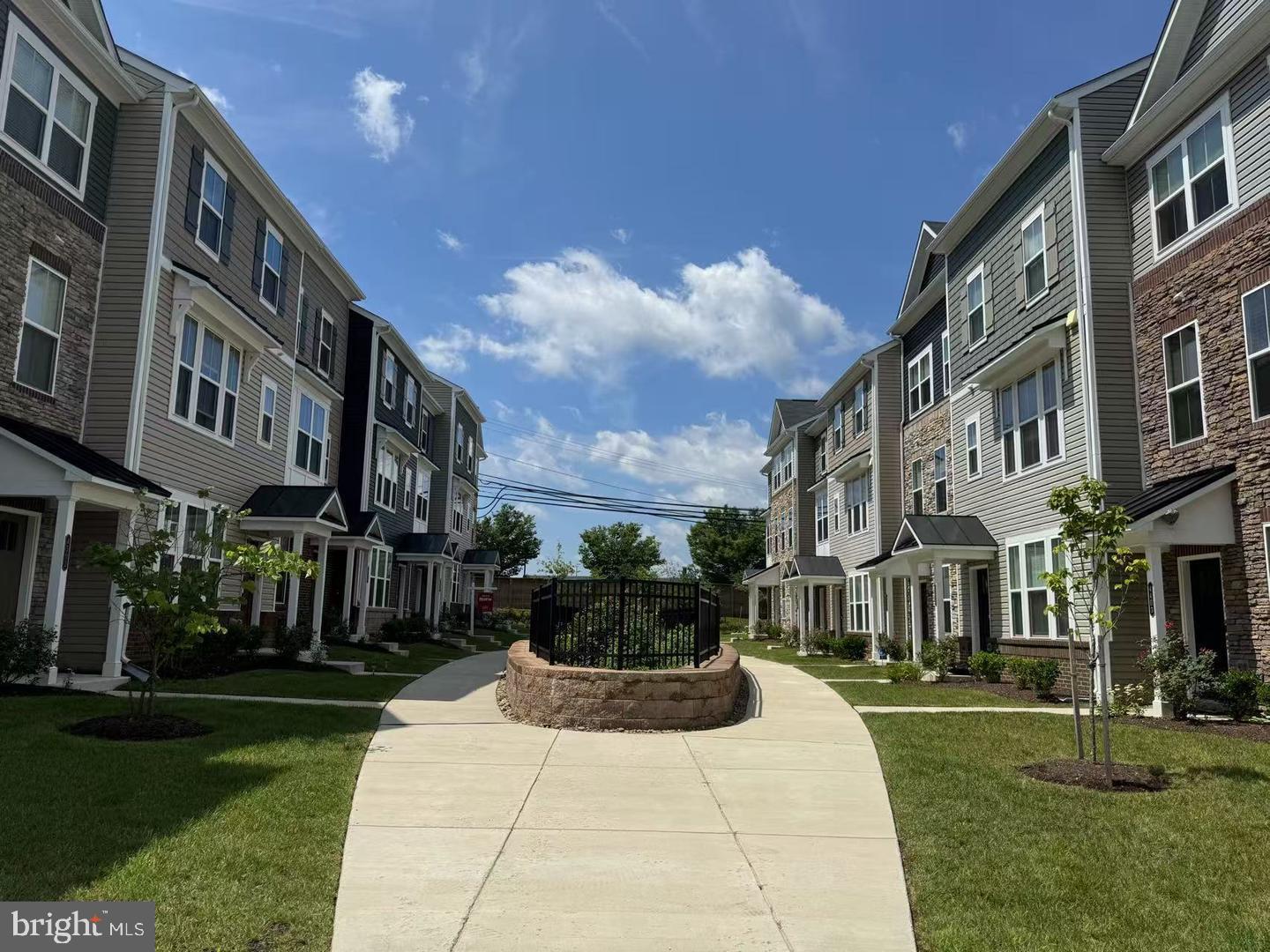 LONG GATE - Residential