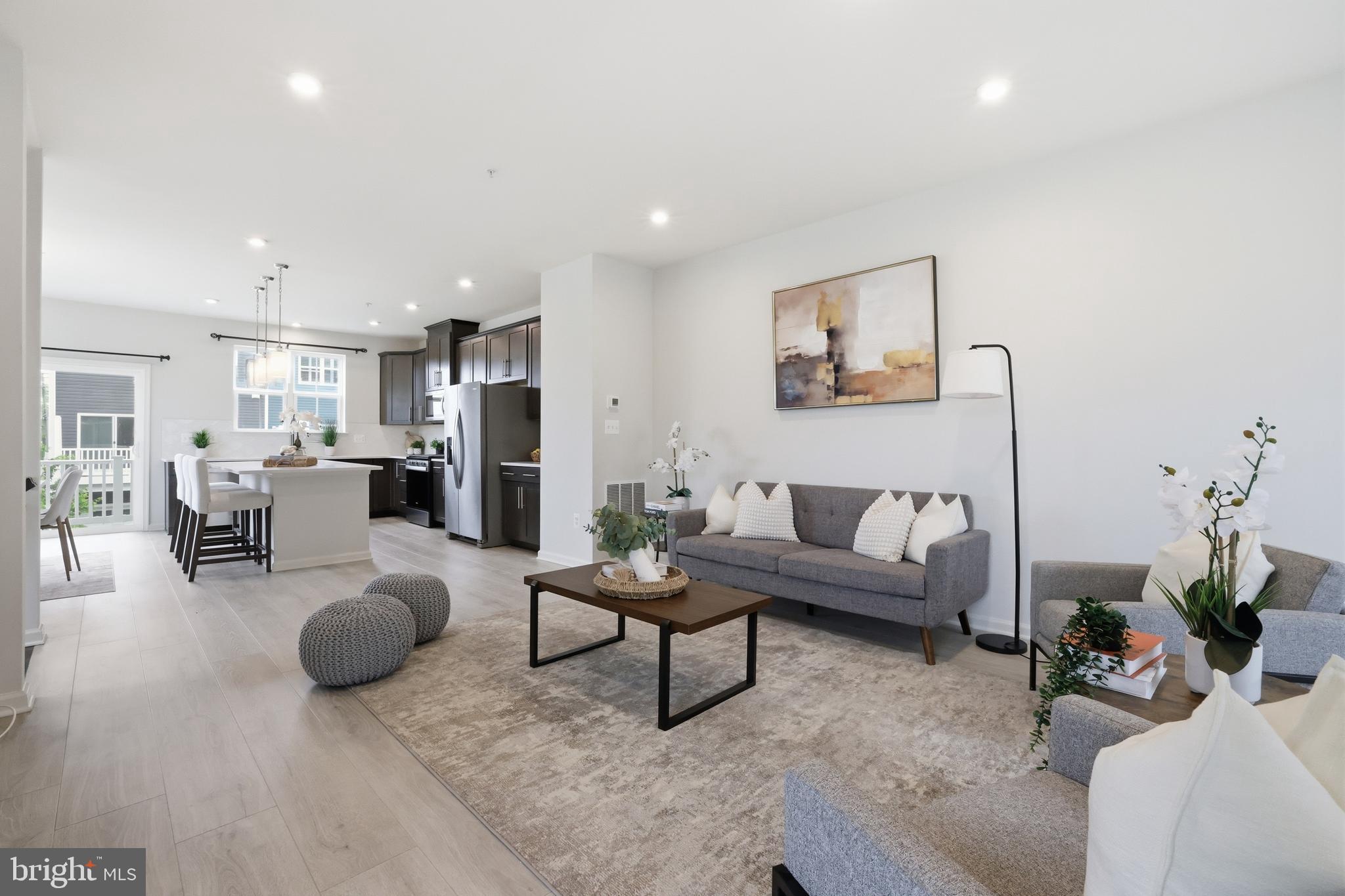 LONG GATE - Residential