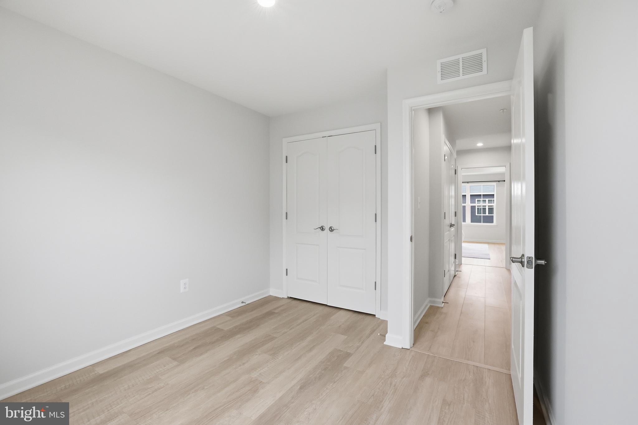 LONG GATE - Residential