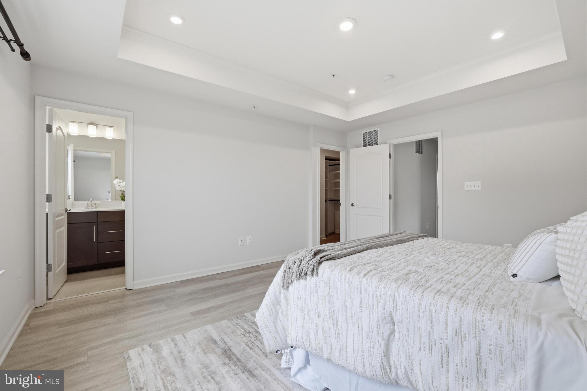 LONG GATE - Residential