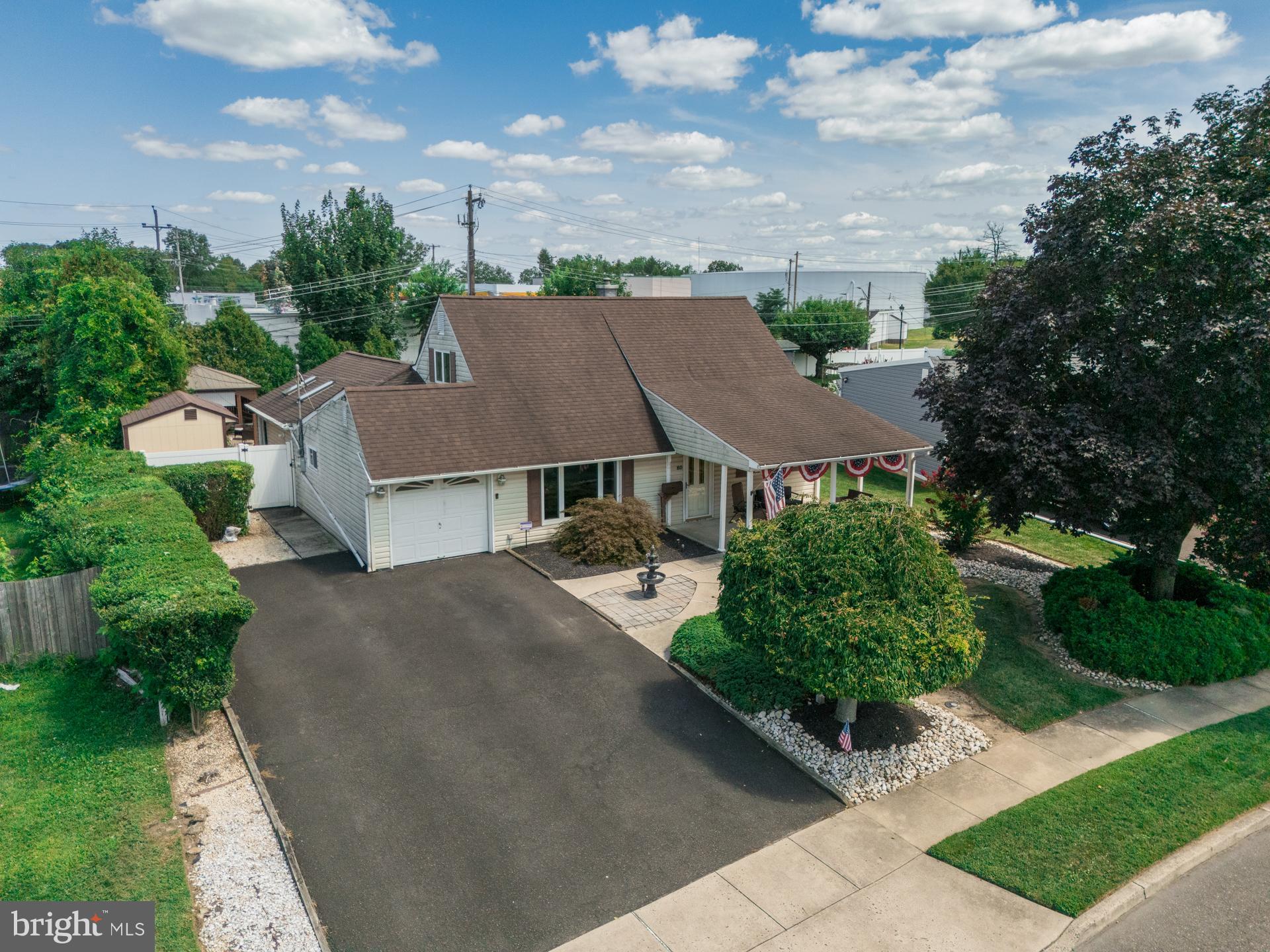 QUINCY HOLLOW - Residential