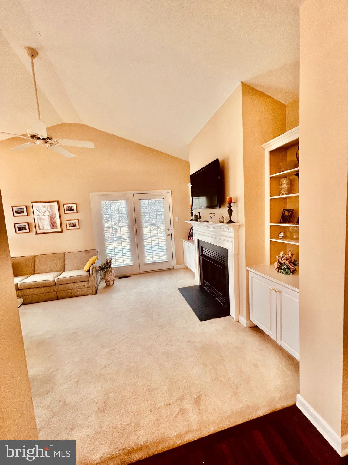 FLOWERS MILL - Residential