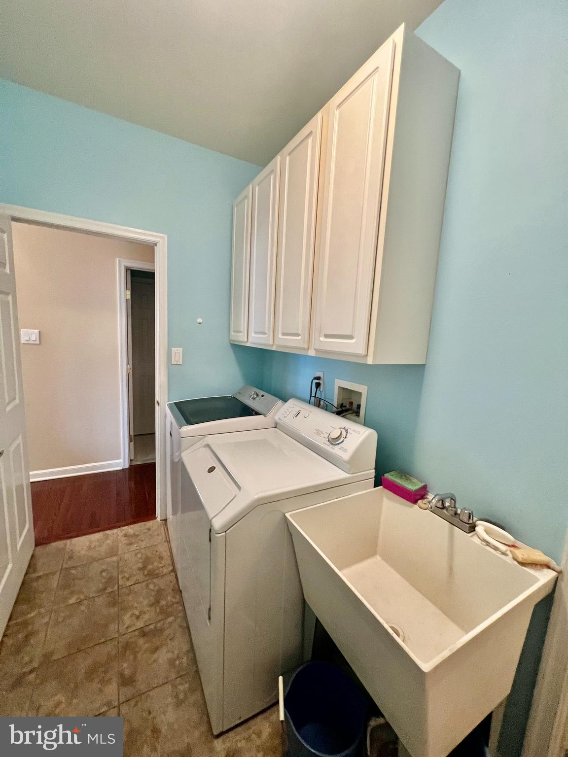 FLOWERS MILL - Residential