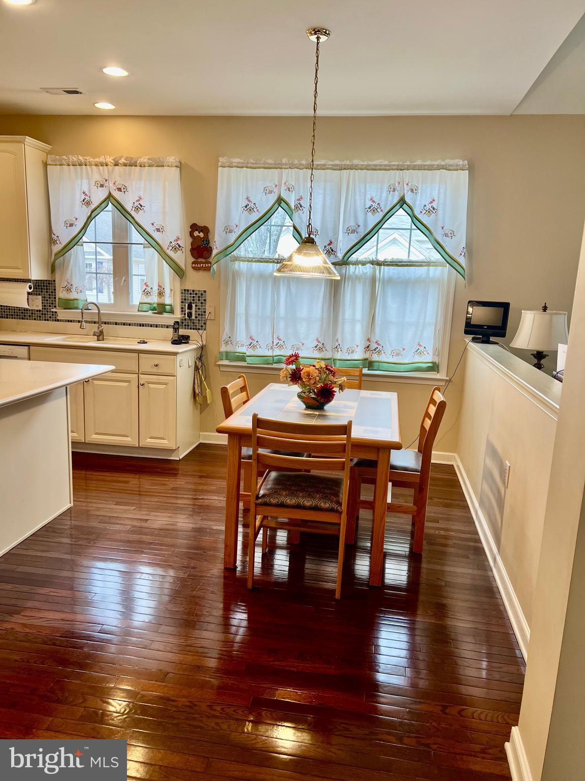 FLOWERS MILL - Residential