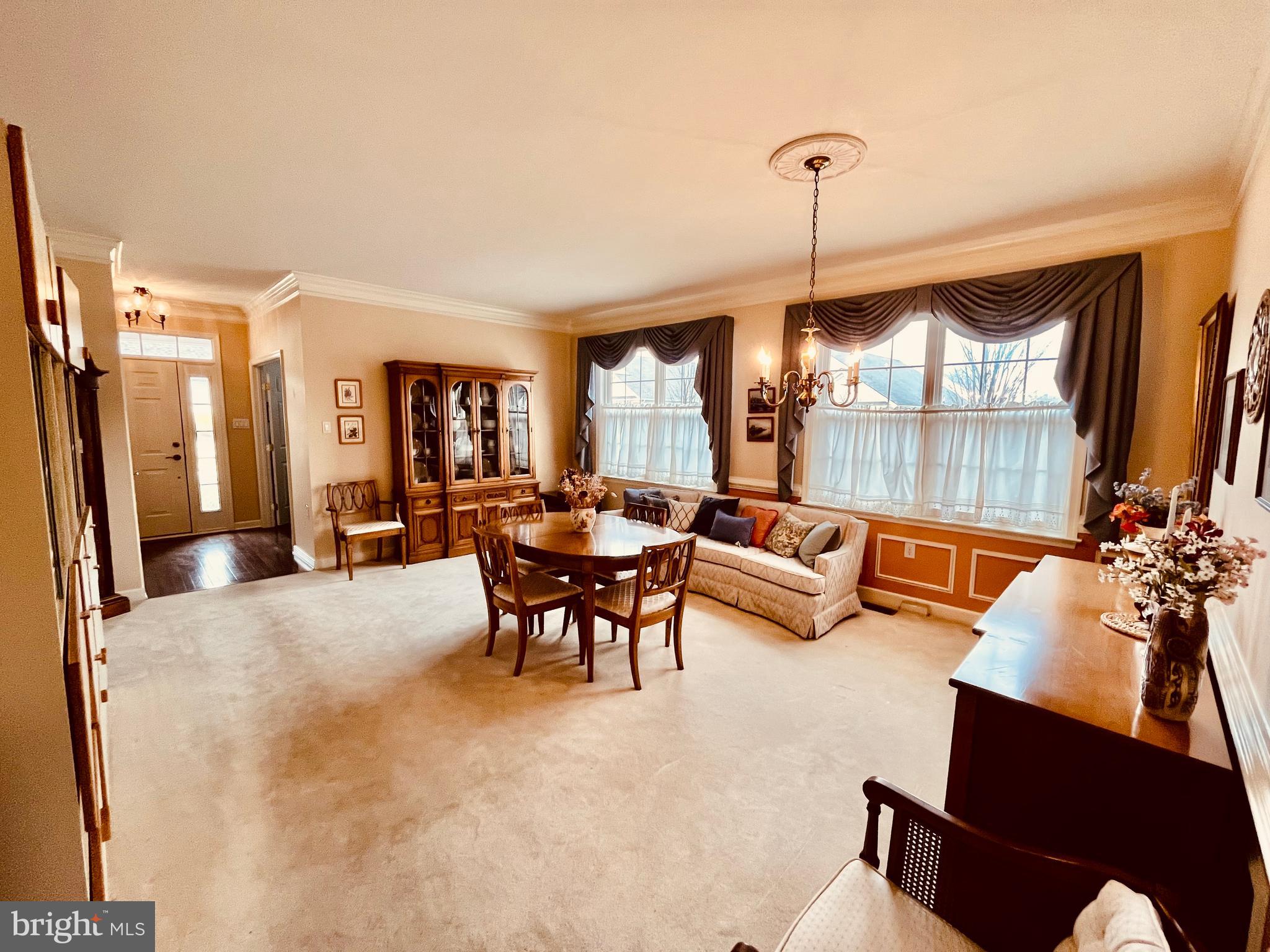 FLOWERS MILL - Residential