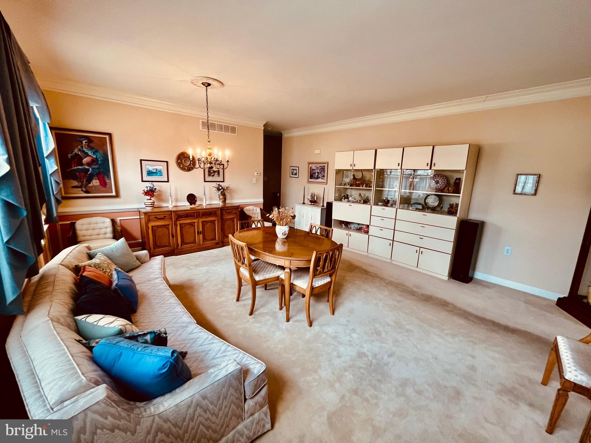 FLOWERS MILL - Residential