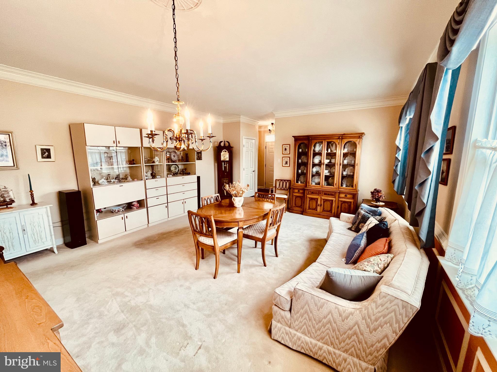 FLOWERS MILL - Residential