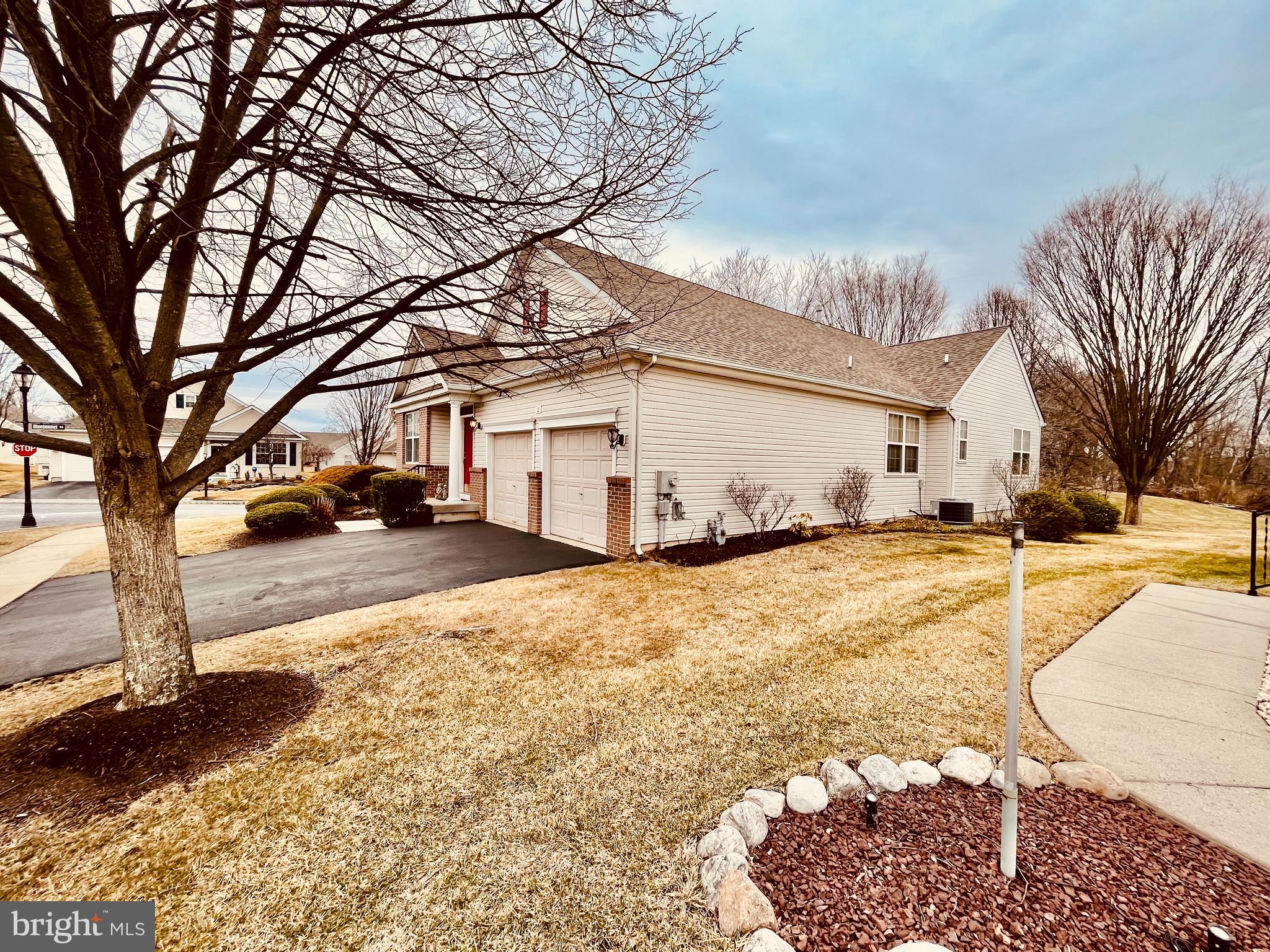 FLOWERS MILL - Residential